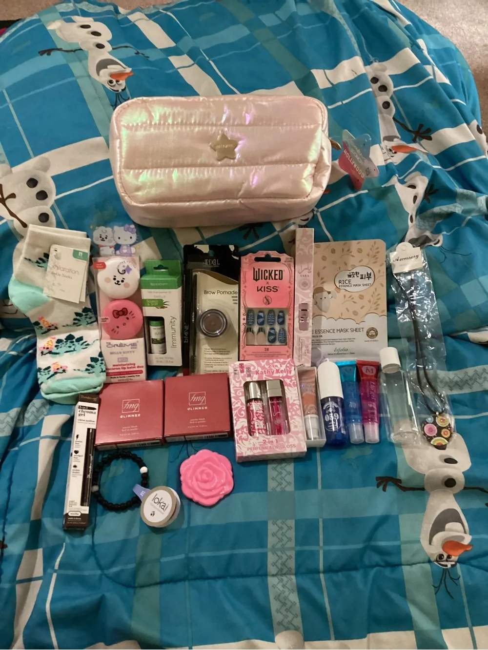 21 piece Beauty/self care bundle- crème shop Hollywood makeup pouch included
